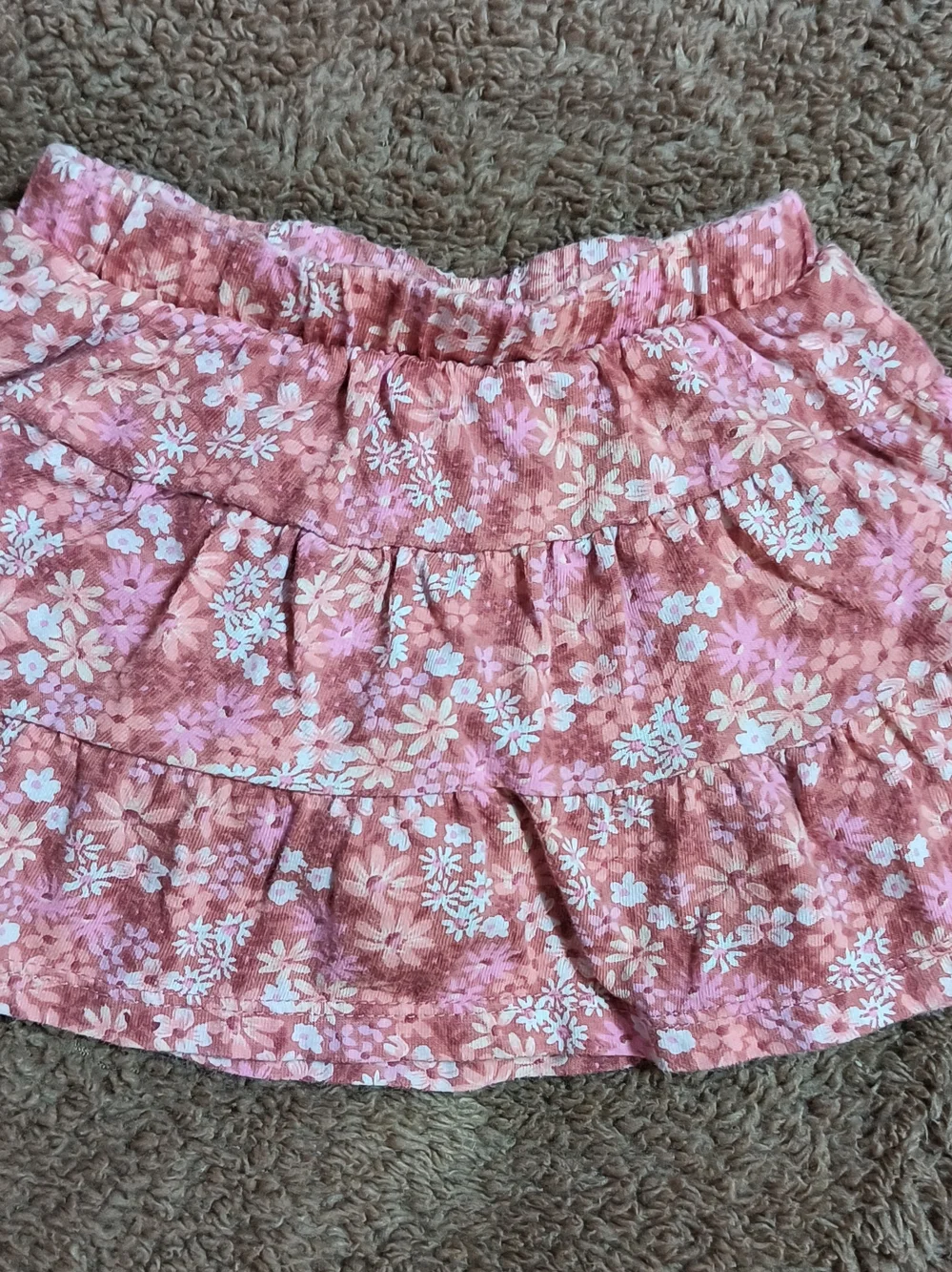 Girls 9-Piece Spring Mix Outfit Set - Pastel Pink, Green, Navy & Cream.    T 5